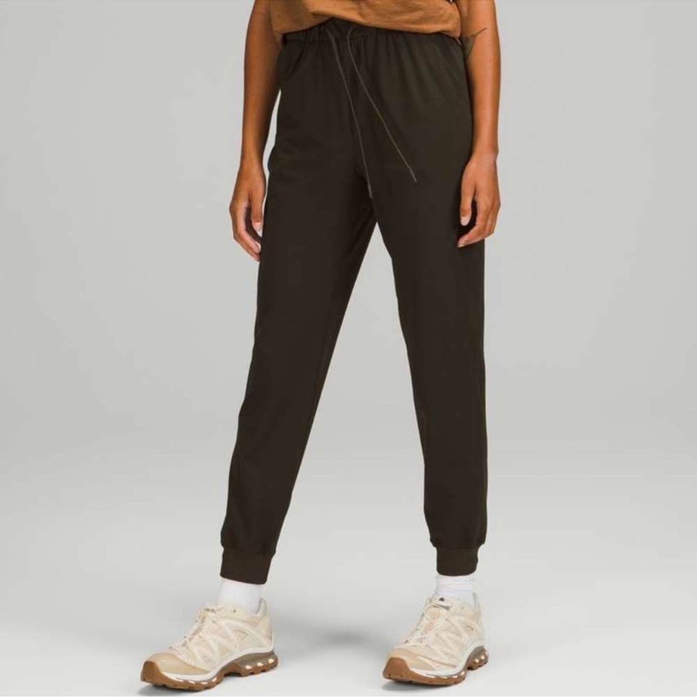 Lululemon Stretch High-Rise Jogger Dark Olive 12 - Picture 8 of 8
